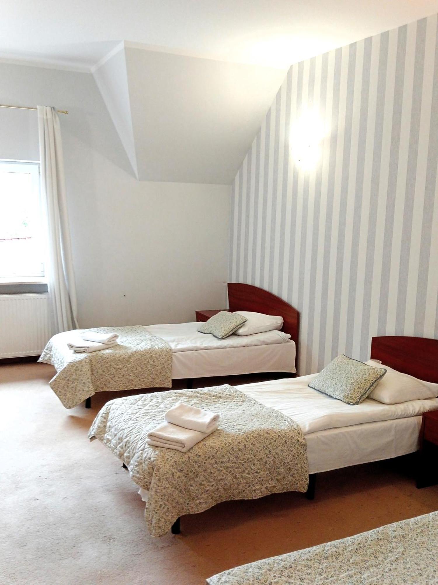 Hotel Sosnowe Zacisze Barszczewo à Choroszcz Extérieur photo