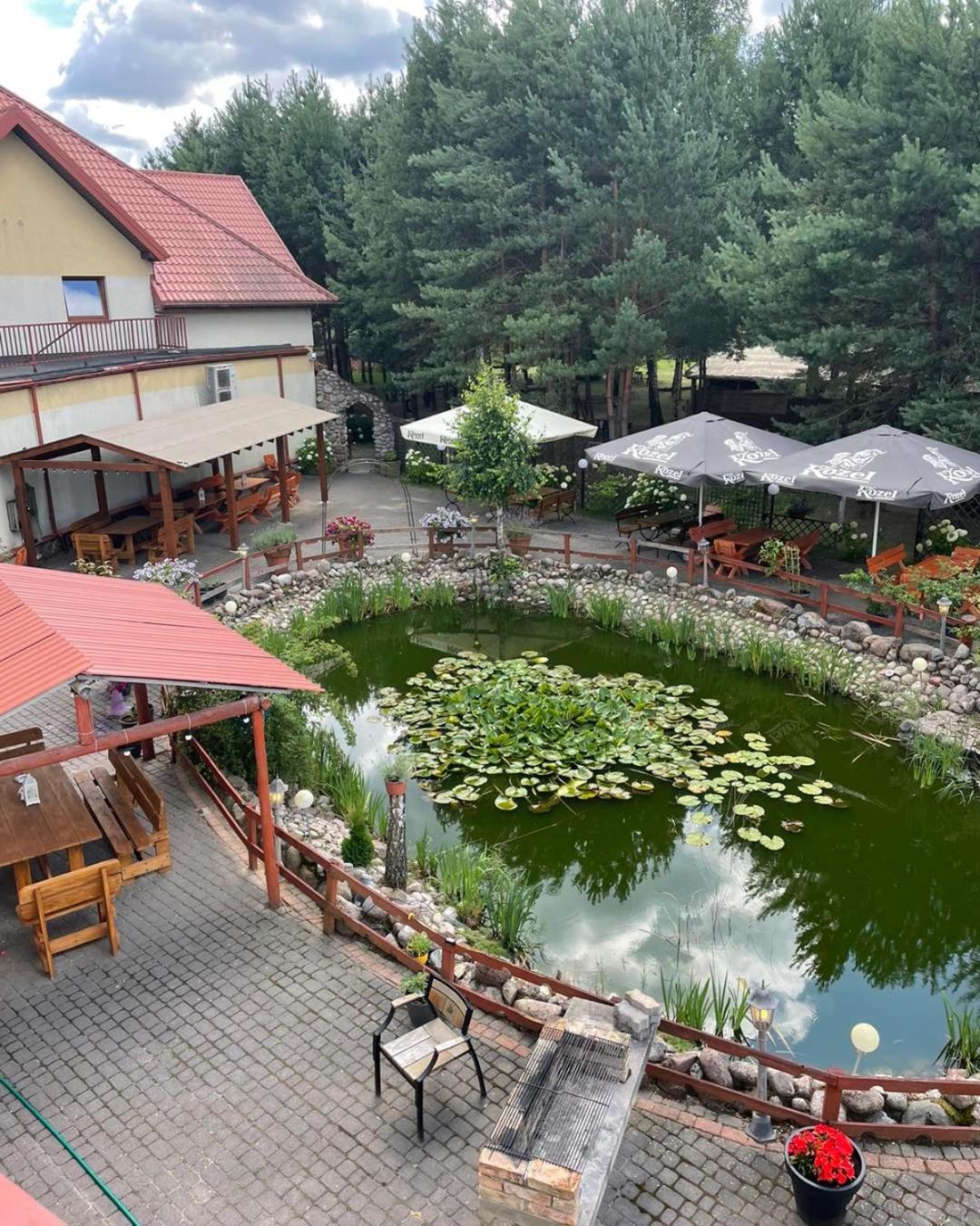 Hotel Sosnowe Zacisze Barszczewo à Choroszcz Extérieur photo